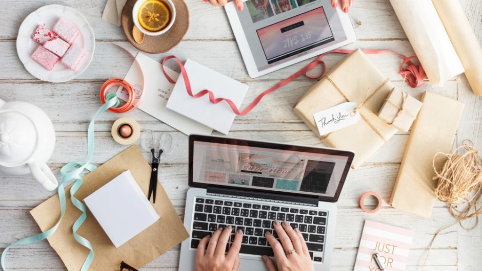 Motive pentru care creatorii digitali aleg marketplace-uri cu branding propriu